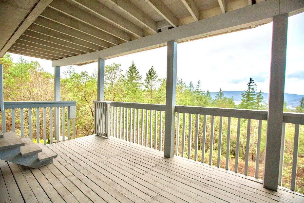 Stunning Home With Amazing Views Near The City Βικτώρια Εξωτερικό φωτογραφία