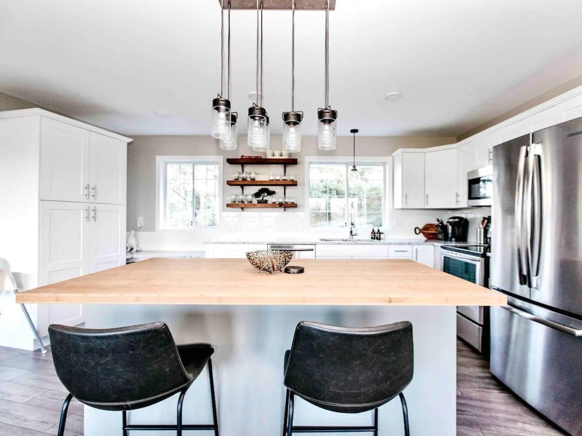 Stunning Home With Amazing Views Near The City Βικτώρια Εξωτερικό φωτογραφία
