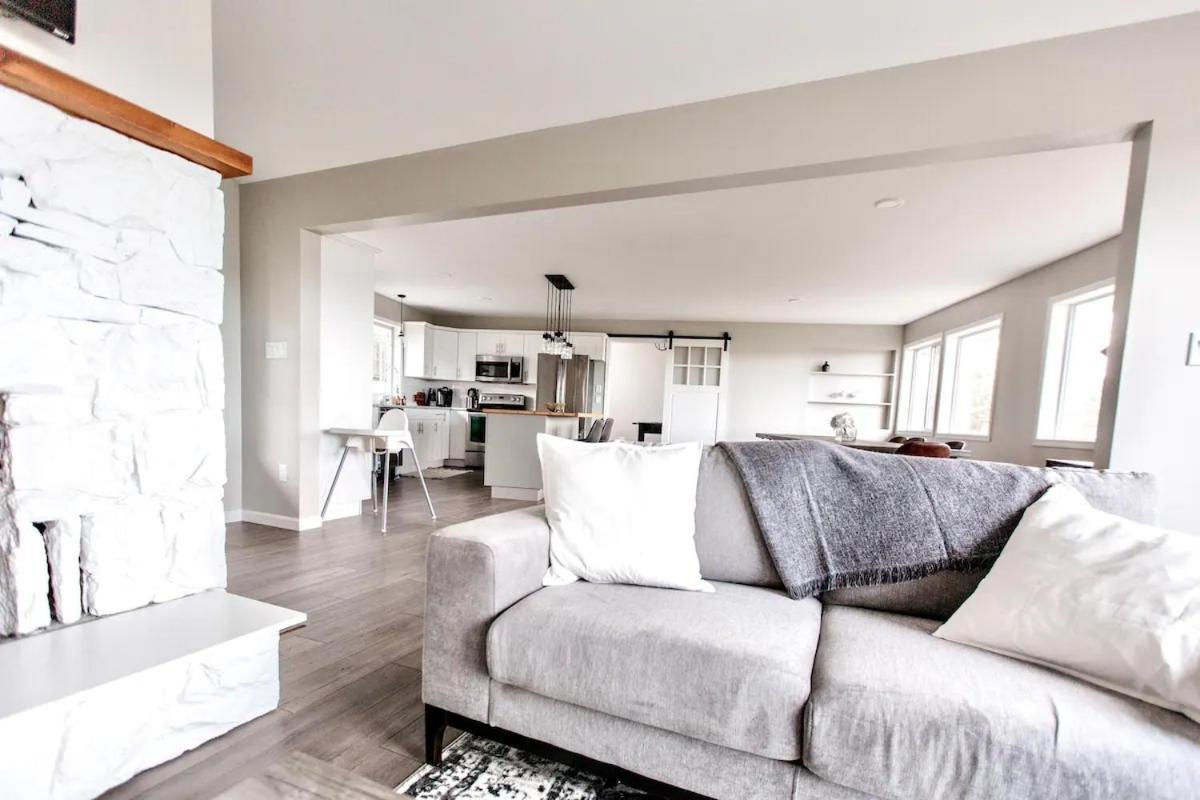 Stunning Home With Amazing Views Near The City Βικτώρια Εξωτερικό φωτογραφία